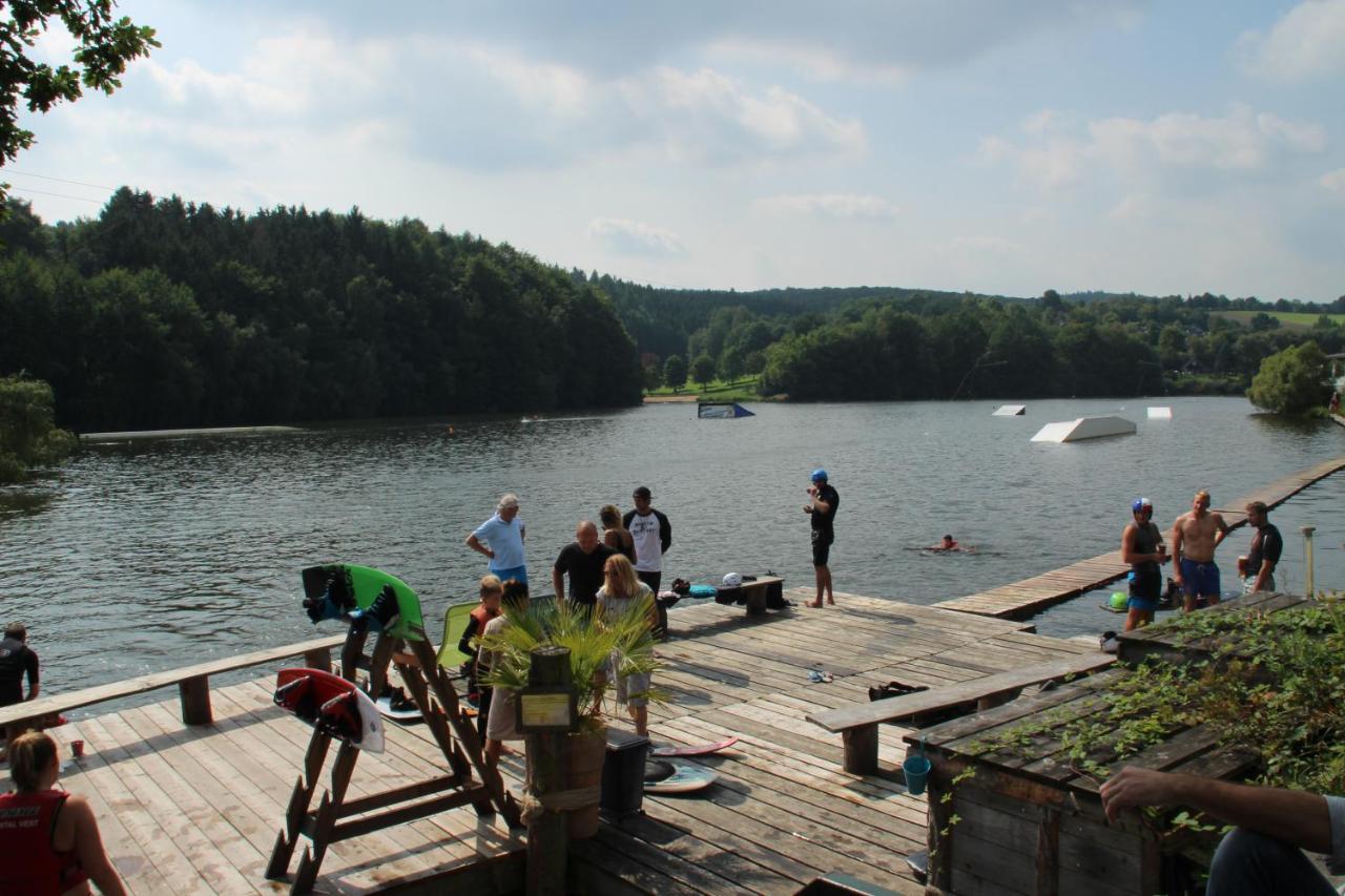 Ferienhaus "Baeren Ecke" Am See Im Bergland キルヒハイム エクステリア 写真