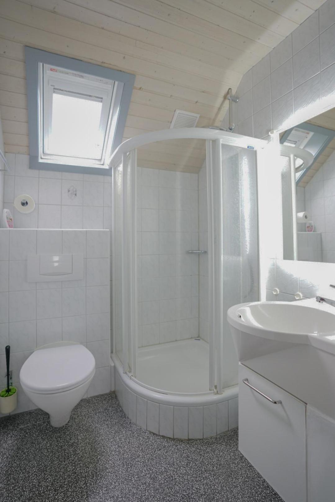 Ferienhaus "Baeren Ecke" Am See Im Bergland キルヒハイム エクステリア 写真